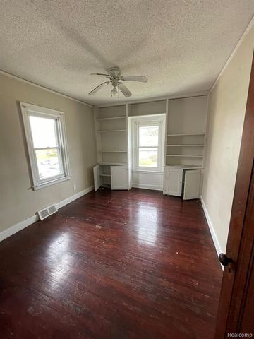 13639 Mecca Street, Detroit, MI 48227