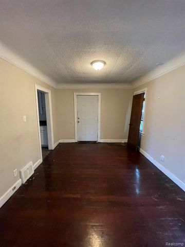 13639 Mecca Street, Detroit, MI 48227