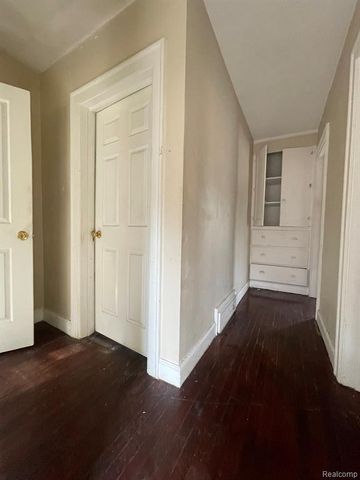 13639 Mecca Street, Detroit, MI 48227