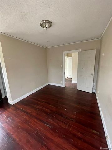 13639 Mecca Street, Detroit, MI 48227