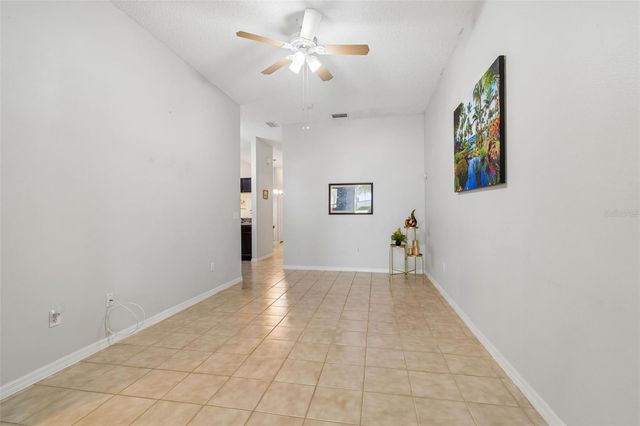 1050 STARKEY RD 207, Largo, FL 33771