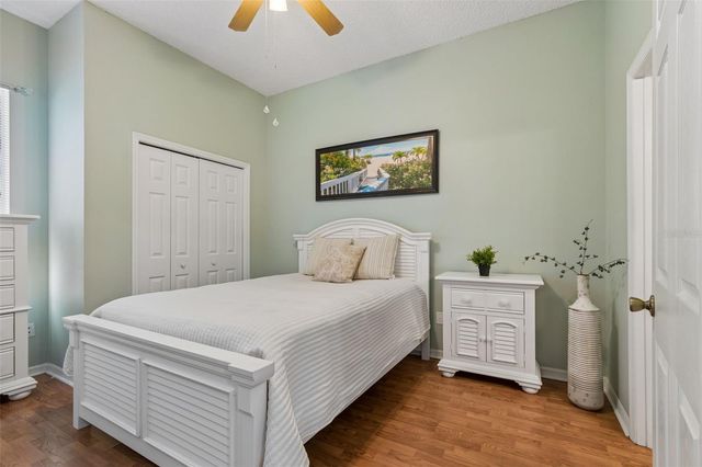 1050 STARKEY RD 207, Largo, FL 33771