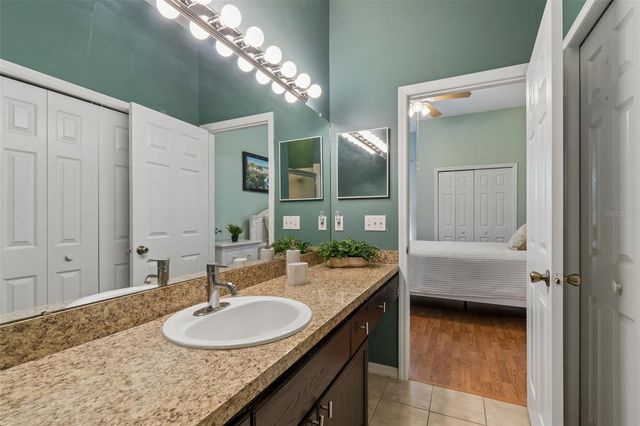 1050 STARKEY RD 207, Largo, FL 33771