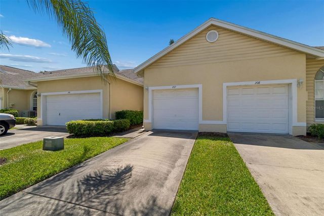 1050 STARKEY RD 207, Largo, FL 33771