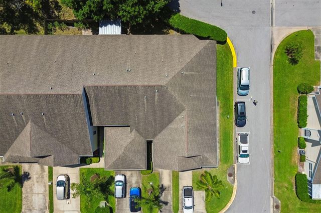 1050 STARKEY RD 207, Largo, FL 33771