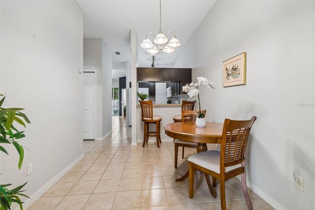 1050 STARKEY RD 207, Largo, FL 33771