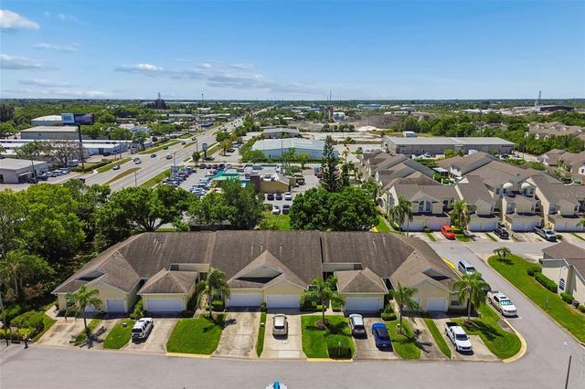 1050 STARKEY RD 207, Largo, FL 33771