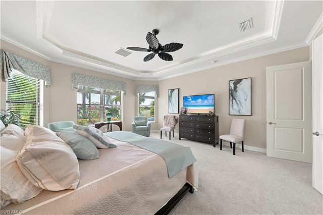 9256 Rialto LN, Naples, FL 34119