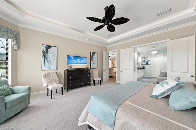 9256 Rialto LN, Naples, FL 34119