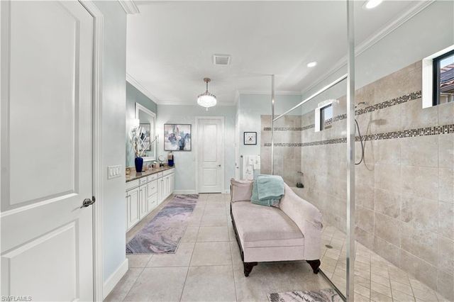 9256 Rialto LN, Naples, FL 34119