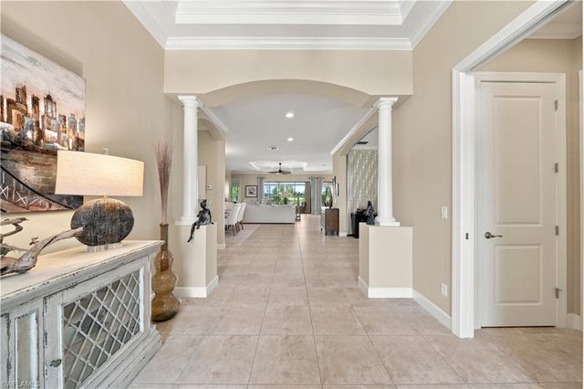 9256 Rialto LN, Naples, FL 34119