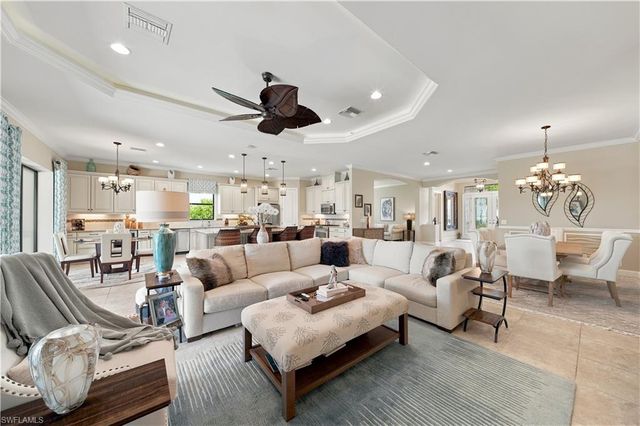 9256 Rialto LN, Naples, FL 34119