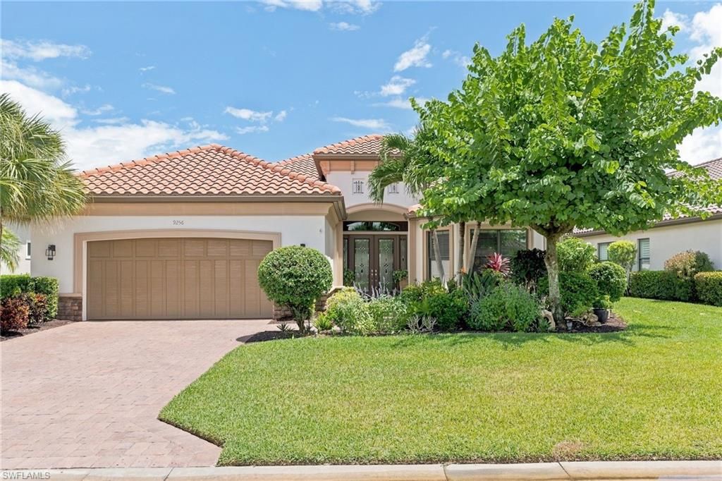 9256 Rialto LN, NAPLES, FL 34119 — photo 2