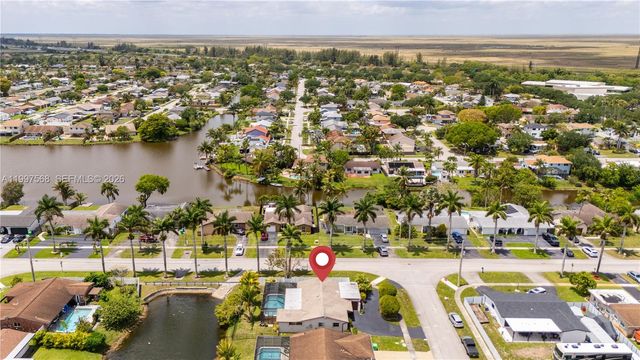 11500 NW 42nd St, Sunrise, FL 33323