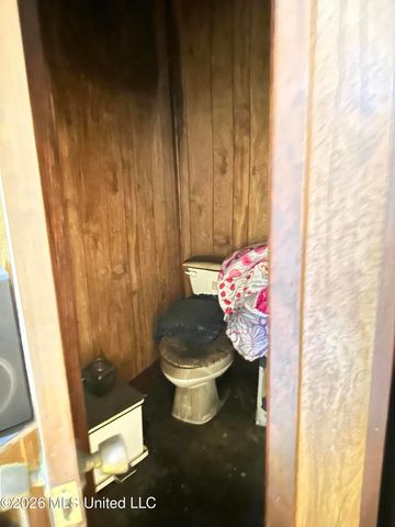2716 Newport Street, Jackson, MS 39213