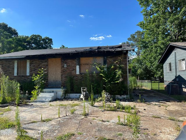2716 Newport Street, Jackson, MS 39213