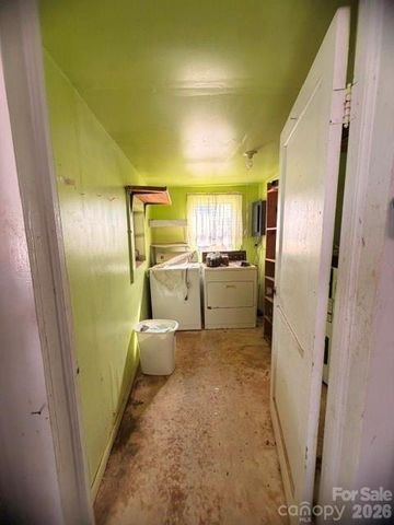 1081 Ashworth Road, Marion, NC 28752