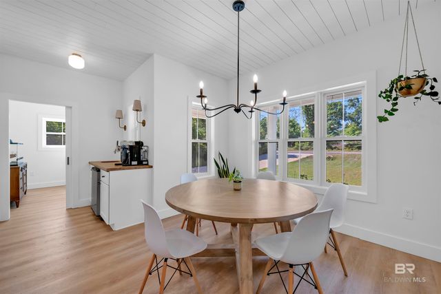 19058 James Road, Gulf Shores, AL 36542