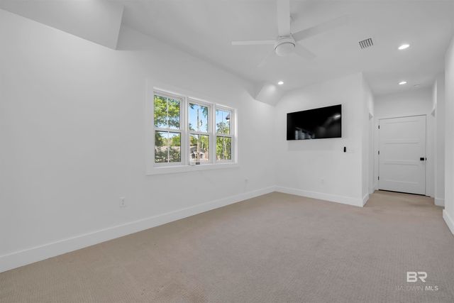 19058 James Road, Gulf Shores, AL 36542