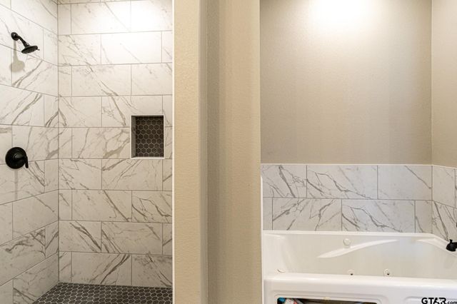 122 PR 6305, Mineola, TX 75773