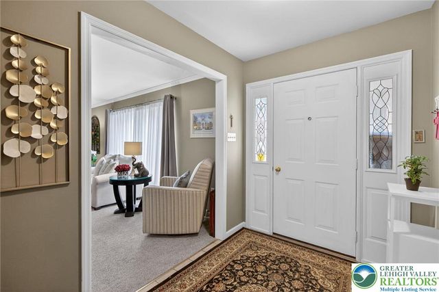 1701 Minesite Road, Lower Macungie Twp, PA 18103