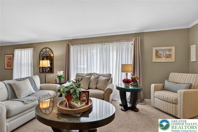 1701 Minesite Road, Lower Macungie Twp, PA 18103