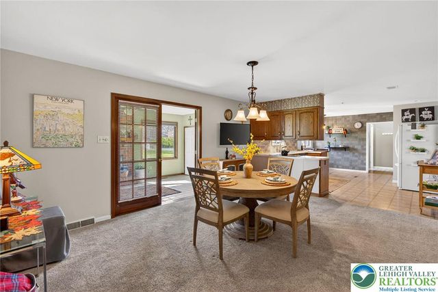 1701 Minesite Road, Lower Macungie Twp, PA 18103