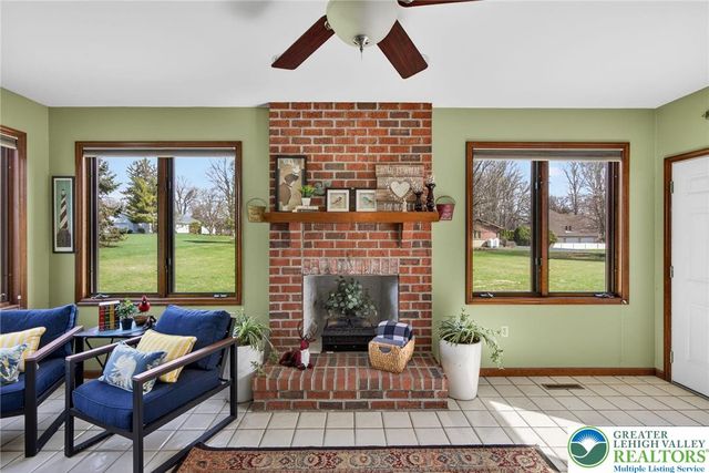 1701 Minesite Road, Lower Macungie Twp, PA 18103