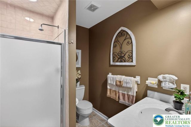 1701 Minesite Road, Lower Macungie Twp, PA 18103