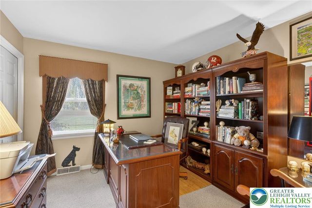 1701 Minesite Road, Lower Macungie Twp, PA 18103