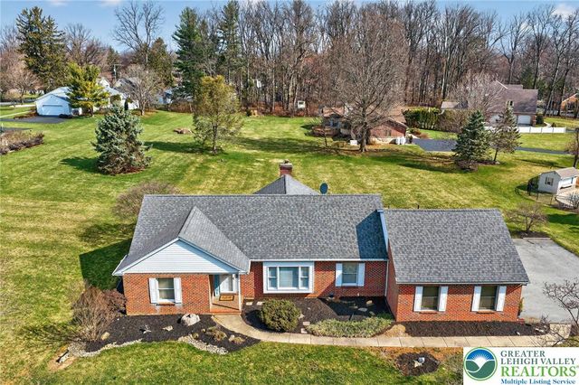 1701 Minesite Road, Lower Macungie Twp, PA 18103