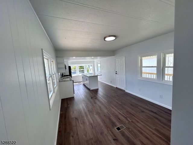 1114 State Route 28, Branchburg Twp., NJ 08876
