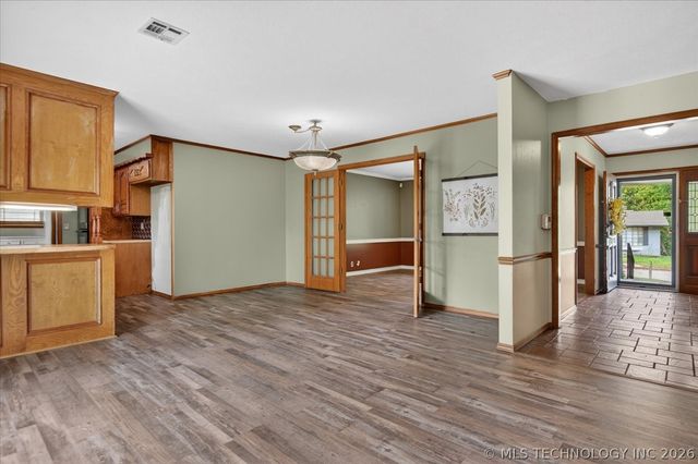 926 Sandstone Drive, Bartlesville, OK 74006