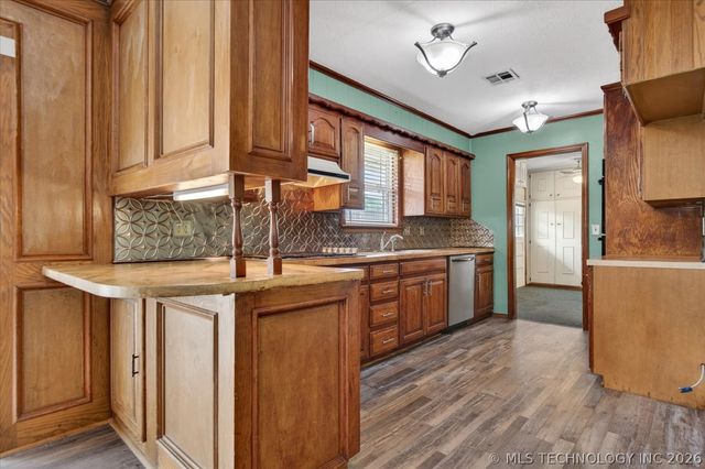 926 Sandstone Drive, Bartlesville, OK 74006