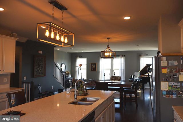 17193 BRANCHED OAK RD, Dumfries, VA 22026