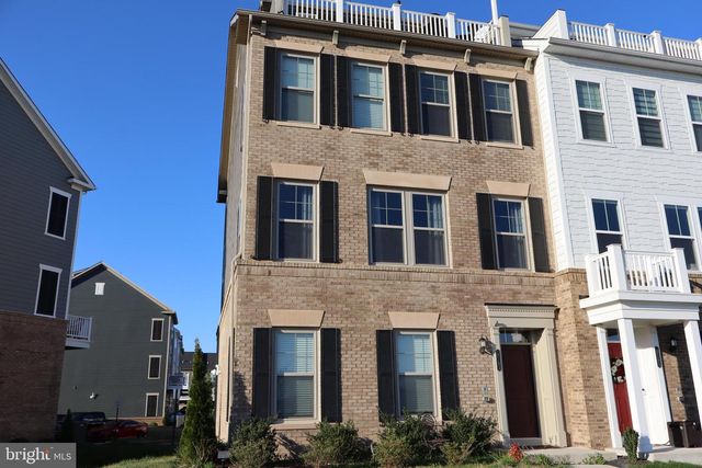 17193 BRANCHED OAK RD, Dumfries, VA 22026
