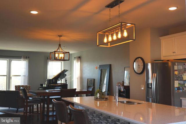 17193 BRANCHED OAK RD, Dumfries, VA 22026