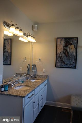 17193 BRANCHED OAK RD, Dumfries, VA 22026