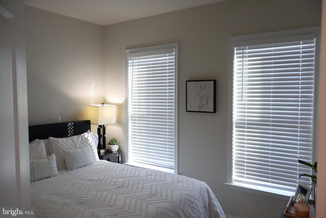 17193 BRANCHED OAK RD, Dumfries, VA 22026