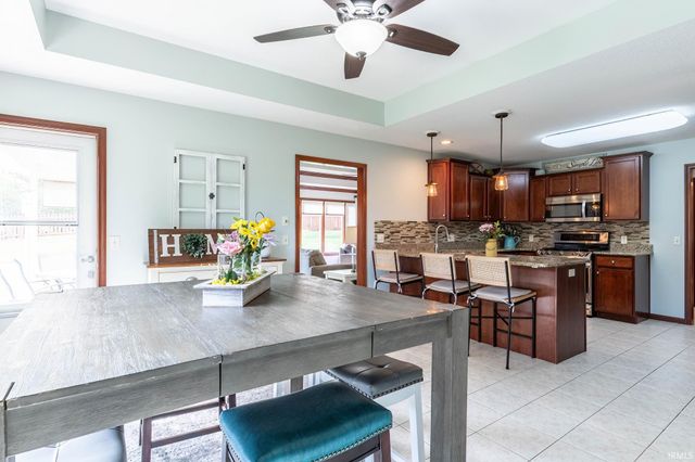 17505 Juniper Lane, Leo, IN 46765
