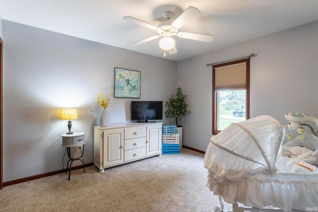 17505 Juniper Lane, Leo, IN 46765
