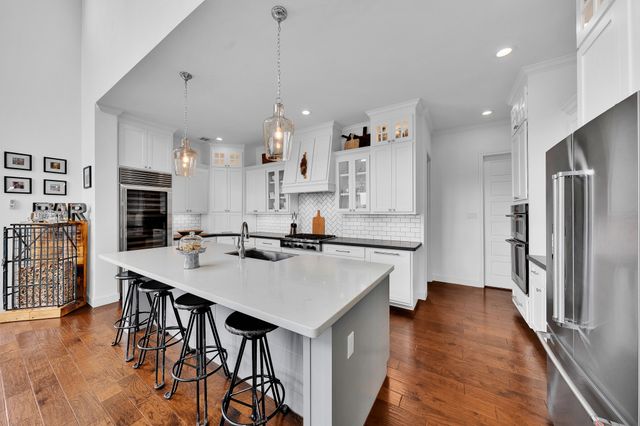 13616 Walsh Avenue, Fort Worth, TX 76008