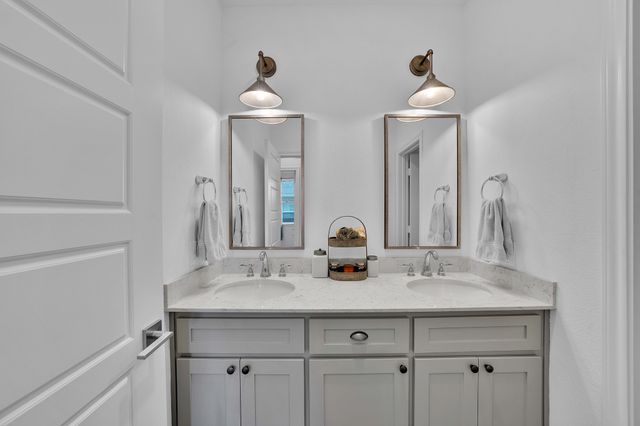 13616 Walsh Avenue, Fort Worth, TX 76008