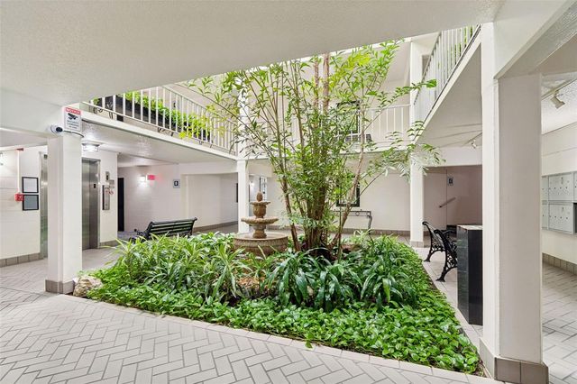 3325 BAYSHORE BOULEVARD D14, Tampa, FL 33629