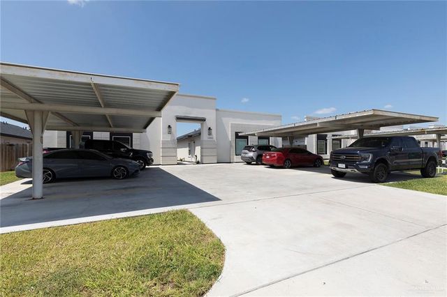 1006 Sugar Garden Drive, Pharr, TX 78577
