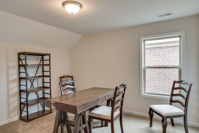 705 Harpeth Knoll Ct, Nashville, TN 37221