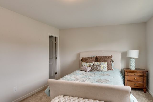 705 Harpeth Knoll Ct, Nashville, TN 37221