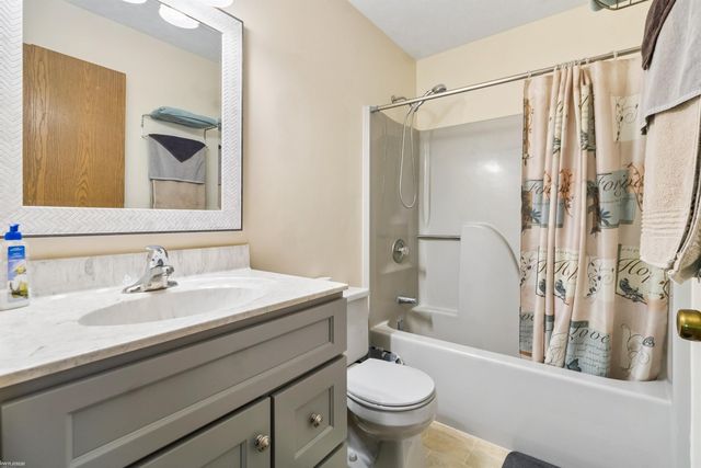 3750 Mclain Road, North Street, MI 48049
