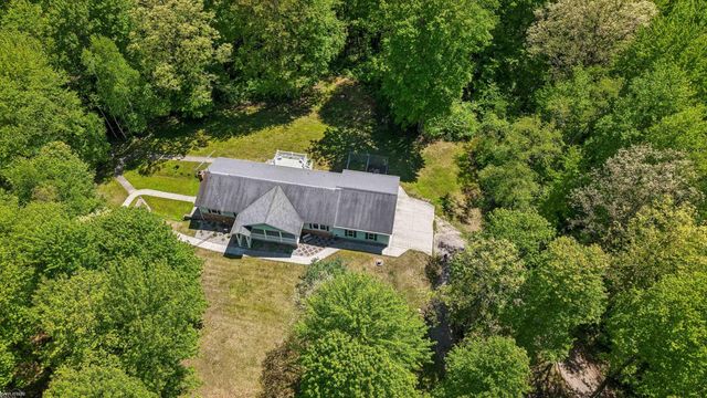 3750 Mclain Road, North Street, MI 48049