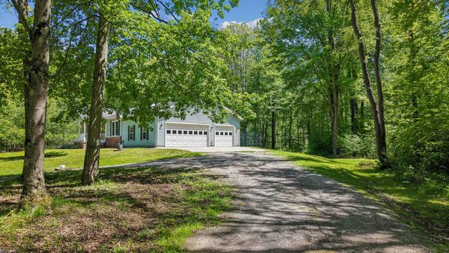 3750 Mclain Road, North Street, MI 48049